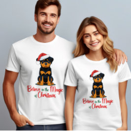 クリスマス信じかわいい犬の魔法で Tシャツ