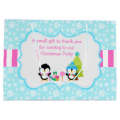 クリスマス冬のかわいいペンギン ラージペーパーバッグ (裏面)