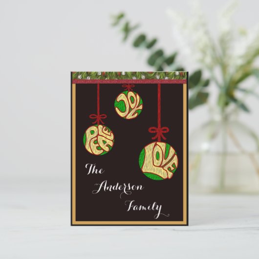 クリスマス喜び平和の愛の家族がパーソナライズ シーズンポストカード (スタンド正面)