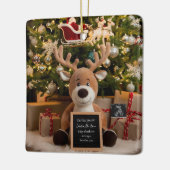 クリスマス妊娠のお知らせかわいいトナカイ セラミックオーナメント (左)