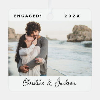 クリスマス婚約した | トレンディーモダンカップルのフォトメット メタルオーナメント