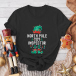クリスマス小妖精や小人オフィスチームパーティー&ファミリーマッチング Tシャツ<br><div class="desc">クリスマスのTシャツを着て、オフィスのチームや家族、友人をおもしろい休暇の精神に導け！オフィスのパーティー、家族の集まり、フェスティバルのイベントに最適なシャツは、休日の季節におもしろいのツイストをもたらす。仕事、家族のマッチングの衣装、友人など、これらのティーはあなたの休日のグループの写真を余分に明るくメリー作成する！</div>