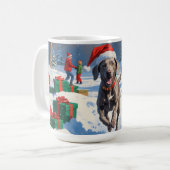 クリスマス帽をかぶったスノーでのワイマラナー コーヒーマグカップ (正面左)
