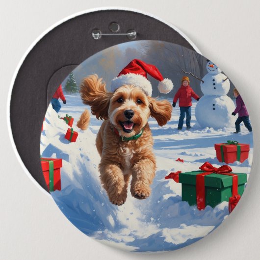 クリスマス帽子をかぶったコッカプーの雪の中のランニング 缶バッジ (正面&裏面)