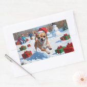 クリスマス帽子をかぶったチワワの雪遊び 長方形シール (封筒)