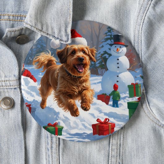 クリスマス帽子をかぶったハバニーズが雪の中を走る 缶バッジ (インサイチュ)
