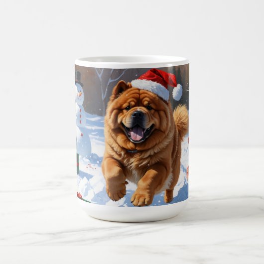 クリスマス帽子をかぶって雪の中を走るチャウチャウ コーヒーマグカップ (中央)