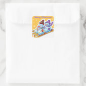 クリスマス広場のシール雪だるまスノースポーツ。 スクエアシール (バッグ)