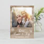 クリスマス愛の平和ジョイ素朴な木のフォトカード シーズンカード (スタンド正面)