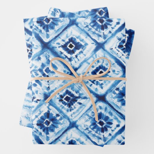 クリスマス日本の絞り染めしぼりパターンホリデー ラッピングペーパーシート (インサイチュ)