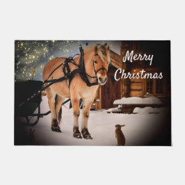 クリスマス星空の夜の農場の馬うさぎ雪 ドアマット