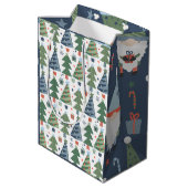 クリスマス格言ツリーズブルーグリーンレッド ミディアムペーパーバッグ (裏面アングル)