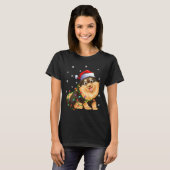 クリスマス照明サンタハットポメラニア犬 Tシャツ (正面フル)