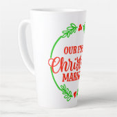 クリスマス私たちの初めてのクリスマス結婚したマグ カフェラテマグ (左アングル)