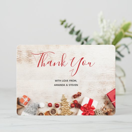クリスマス素朴アイテムを飾った木製写真 サンキューカード (スタンド正面)