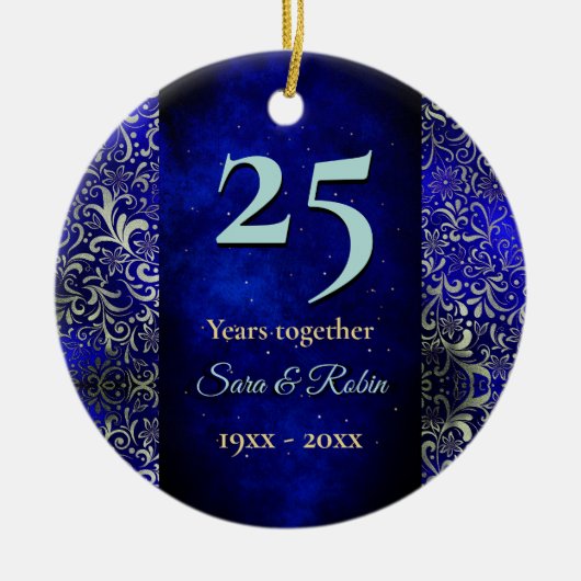 クリスマス結婚記念日のブルー王室のフローラ セラミックオーナメント (正面)