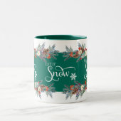 クリスマス縁どの花 – それを雪タイポグラフィ2 ツートーンマグカップ (中央)
