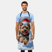 クリスマス走ハットで雪のヨンクーの帽子 エプロン (着用した状態)