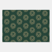 クリスマス金ゴールド赤い緑の黒いリース常緑樹 ラッピングペーパーシート (正面2)