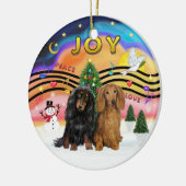 クリスマス音楽2 - Dachshand （2つの長髪） セラミックオーナメント (左)