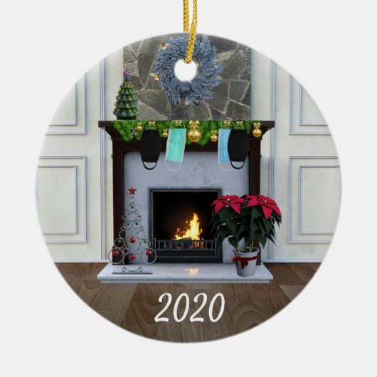 クリスマス顔マスクFireplace Covid おもしろい 2020 セラミックオーナメント (正面)