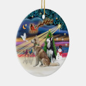 クリスマス魔法 – シベリアのハスキス(赤+ BW) セラミックオーナメント (右)