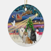 クリスマス魔法-ポメラニア犬(FOUR)、クリスマス音楽 – P... セラミックオーナメント (左)