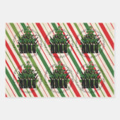 クリスマス・カロラーズがキャロルを歌うクリスマスツリー ラッピングペーパーシート (正面)