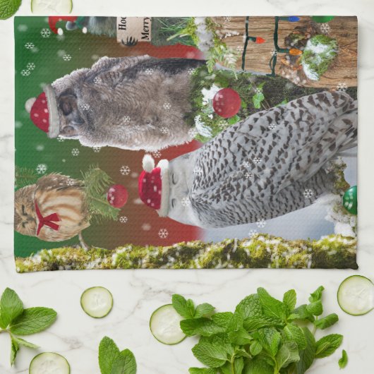 クリスマス・クリッターのフクロウとアライグマ キッチンタオル (折り畳み)