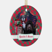クリスマス-シュナウツァーアパッシュ- Bowen LabraDoodle セラミックオーナメント (右)