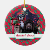 クリスマス-シュナウツァーアパッシュ- Bowen LabraDoodle セラミックオーナメント (裏面)