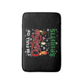 クリスマス・スピリッツのTシャツがいっぱいだ バスマット (正面縦)