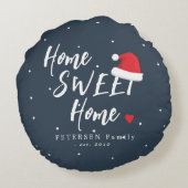 クリスマス ホーム スイート ホーム サンタ帽 ファミリー ネーム ラウンドクッション (裏面)