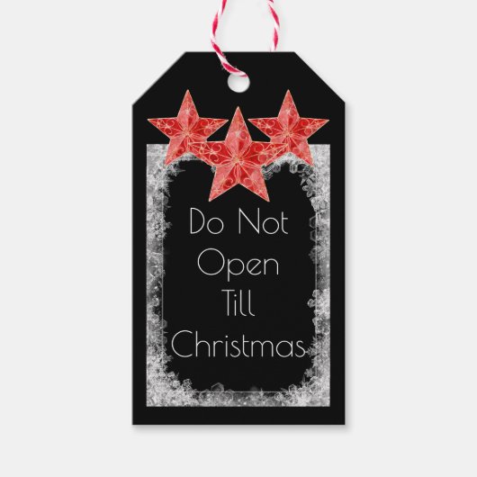 クリスマス、雪、赤い星まで霜の降りた開かないで ギフトタグ (正面)