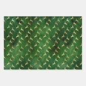 クリスマス 鹿の模様 緑 金 ラッピングペーパーシート (正面)