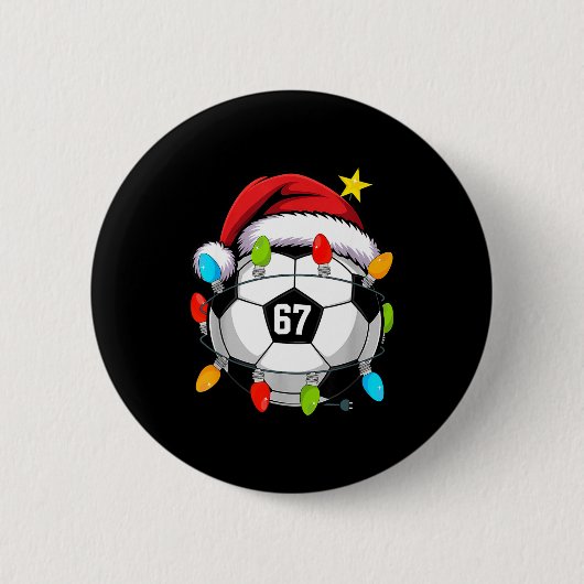 クリスマス 67 ミーム サッカー ボール サンタ帽子 おもしろい Xmas 缶バッジ (正面)