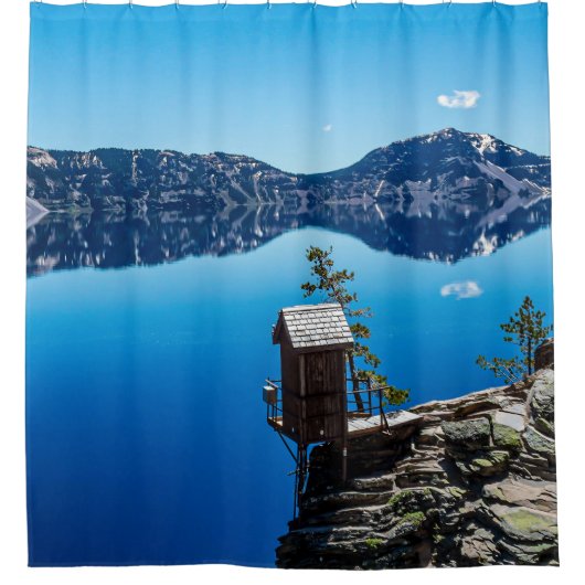 クリフのアウトハウス//クレーターレイク シャワーカーテン (正面)