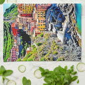 クリフサイドの夢：マナローラの色 キッチンタオル (折り畳み)