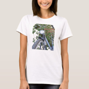 クリマティスの花で覆われた自転車サークルトップ Tシャツ