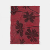 クリムゾンの背景の花の頭のシルエット フリースブランケット (正面)