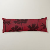 クリムゾンの背景の花の頭のシルエット ボディピロー (裏面)