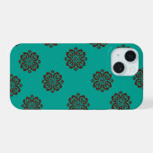 「クリムゾン・スクロはっきりしたール – エレガンス」 iPhone 15ケース (裏面横)