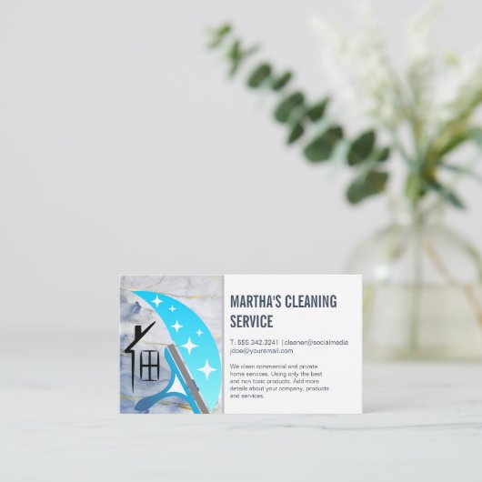 クリーニングサービス | スキージハウスロゴ 名刺 (スタンド正面)