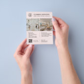 クリーニングサービス ピンクロゴ 写真 QRコード チラシ (手)