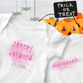 クリーピー ピンク スモーク スプーキー 赤ちゃんの最初のハロウィン ベビーボディスーツ