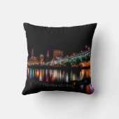 クリーブランドオハイオ都市景観 クッション (裏面)