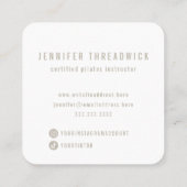 クリーミニマルムモダン・ベージュ女性ロゴ・ピラティス スクエア名刺 (裏面)