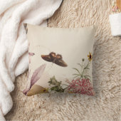 クリーミーなアイボリー自然シーンキャットズクローバタフライ クッション (ブランケット)