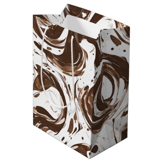 クリーミーな茶色のチョコレートの渦巻き誕生日 ミディアムペーパーバッグ (裏面アングル)