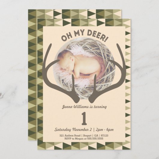 クリーミーな迷彩柄の女の子の(雄ジカの)枝角の誕生日を捜すこと 招待状 (正面/裏面)